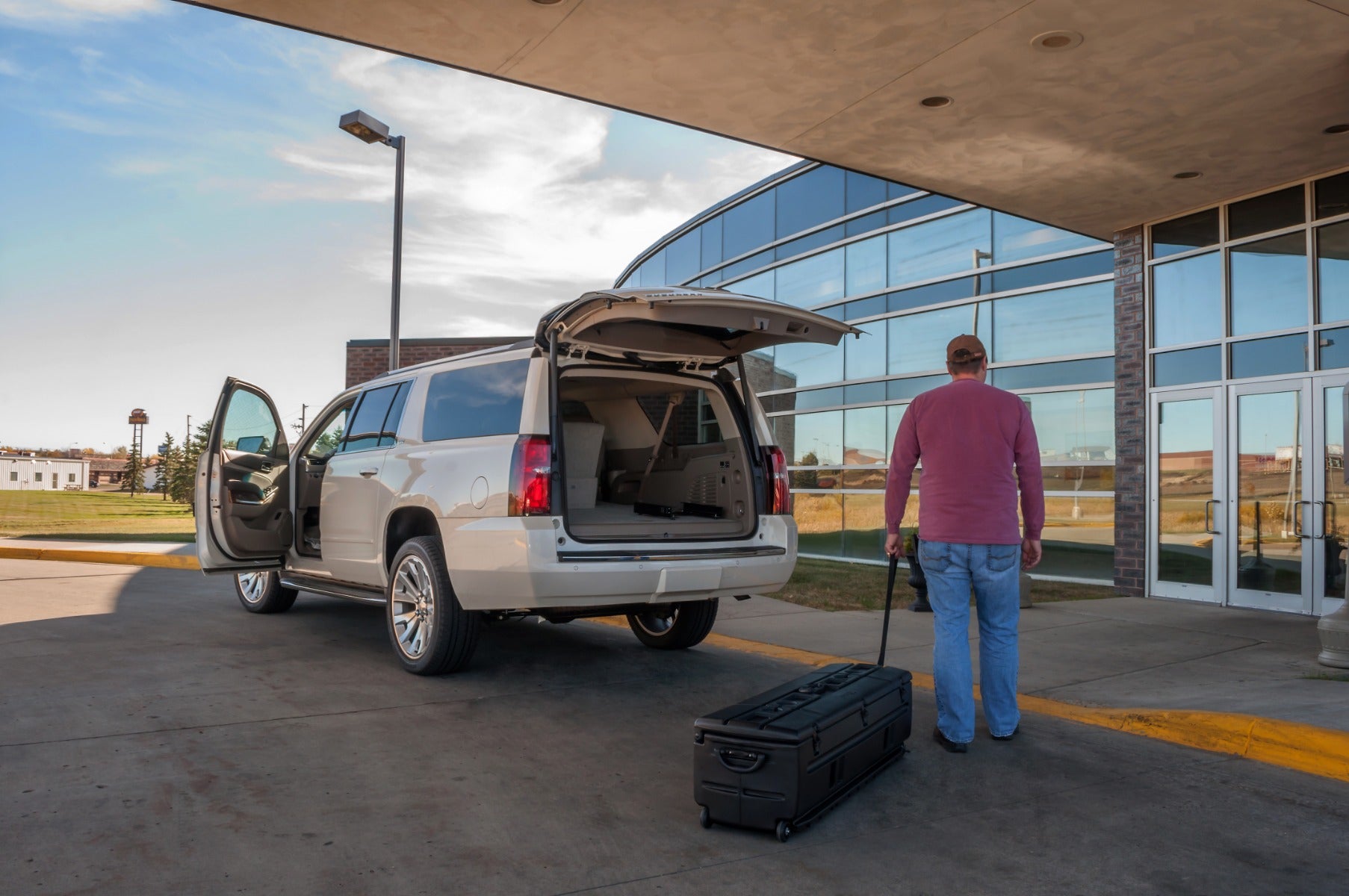 DÜHA Tote Gun and Gear Truck Storage Box | Heavy-Duty, Portable Rolling Toolbox or Gun Case for SUV&