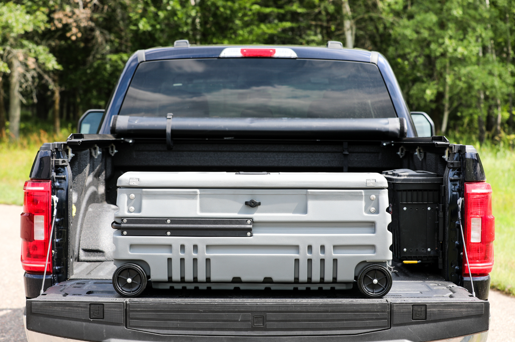 DÜHA Squad Box "Extreme Duty" | Portable Lockable Storage for Trucks, Jeeps, SUVs