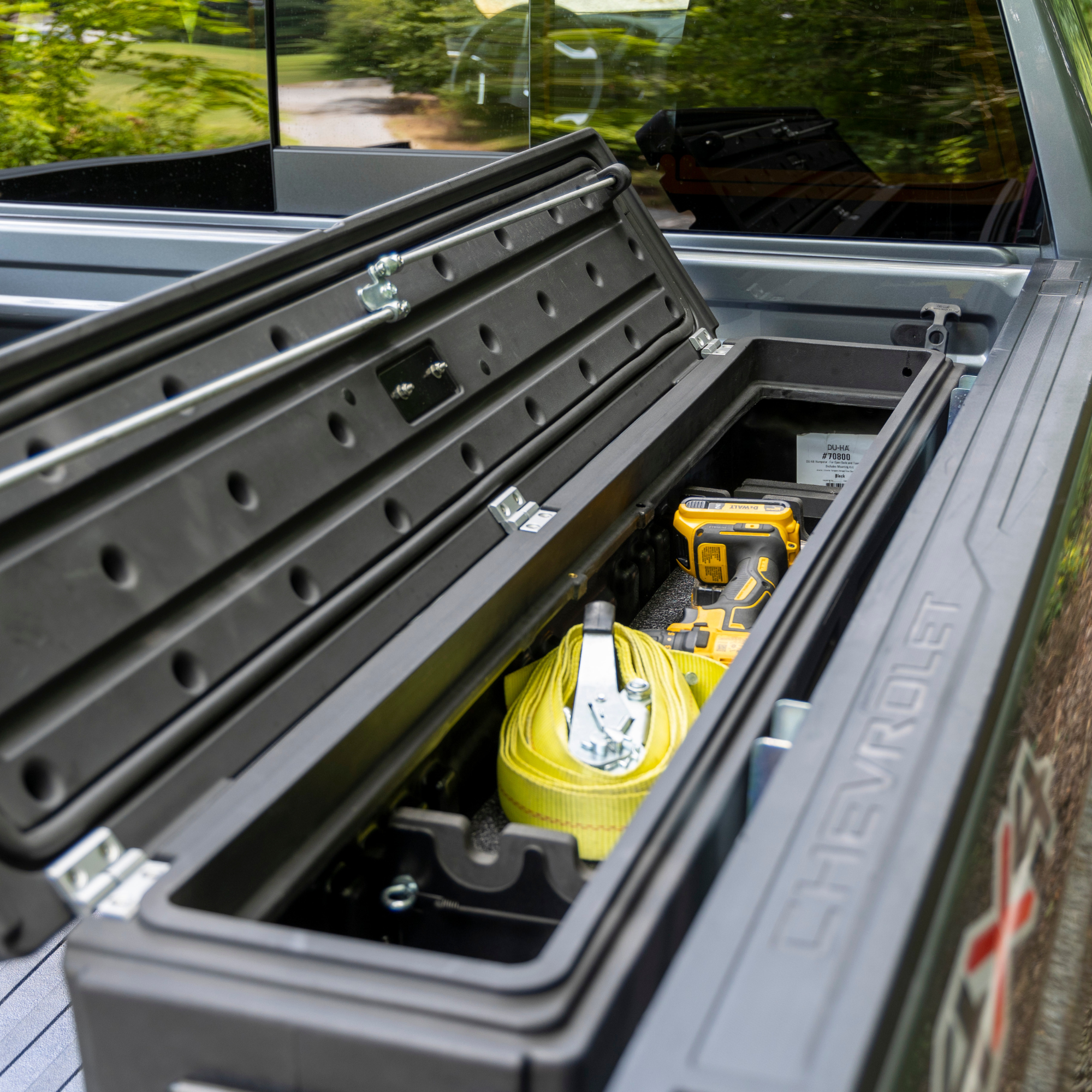 DÜHA Side Toolbox and Gear Storage "Humpstor" fits Open Beds, Under Most Tonneaus, and Toppers with Side Open Windows | Black Heavy-Duty Side Tool Box, Includes Mounting Hardware and Dividers
