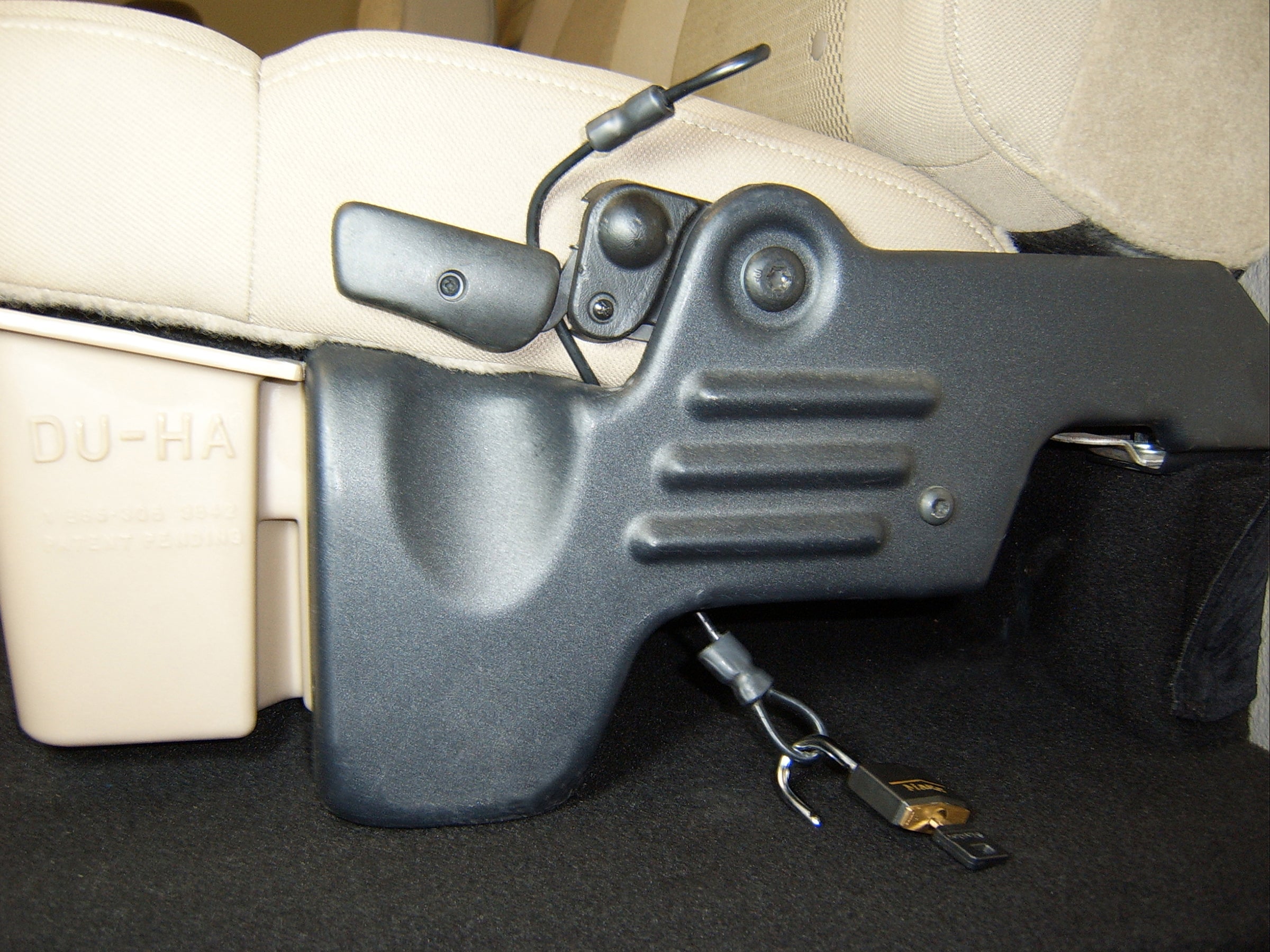 DÜHA Ford Lock Kit