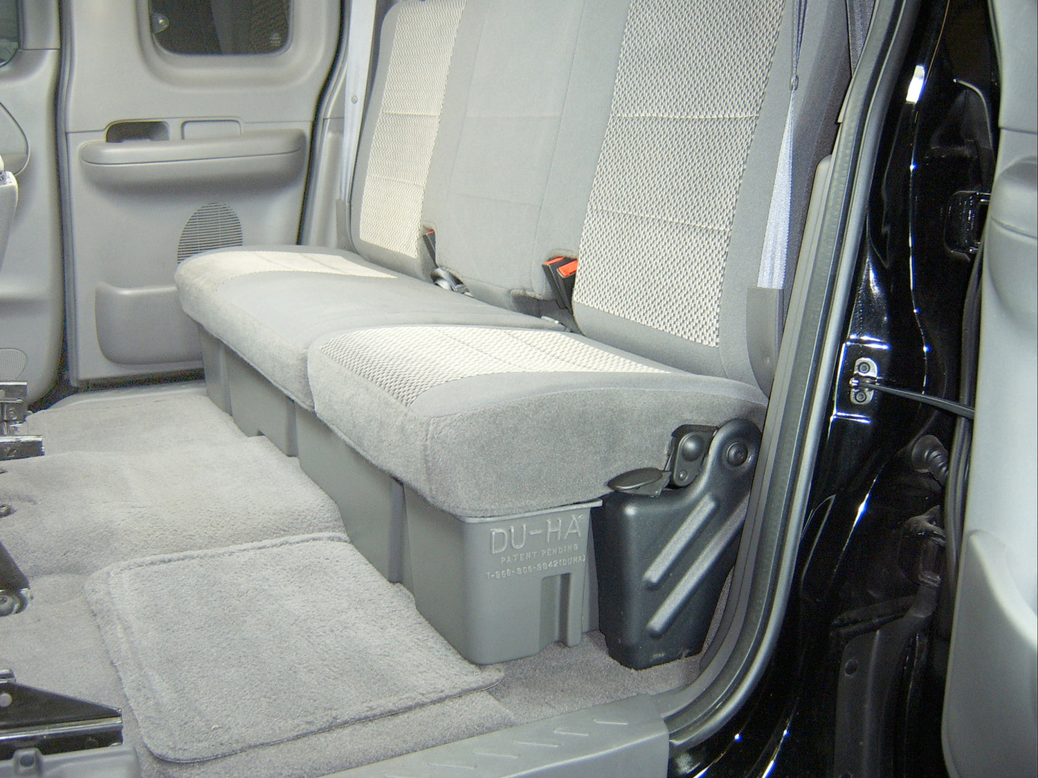 Under Seat Storage for 2000-2003 Ford F-150 SuperCab | DÜHA 