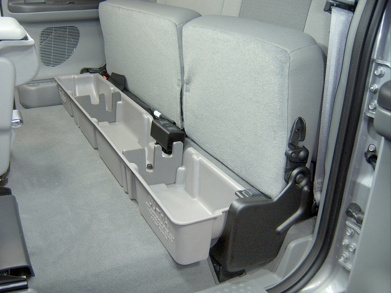 Under Seat Storage for 2000-2016 Ford F-250-F-550 Super Duty SuperCab (No Subwoofer) | DÜHA 
