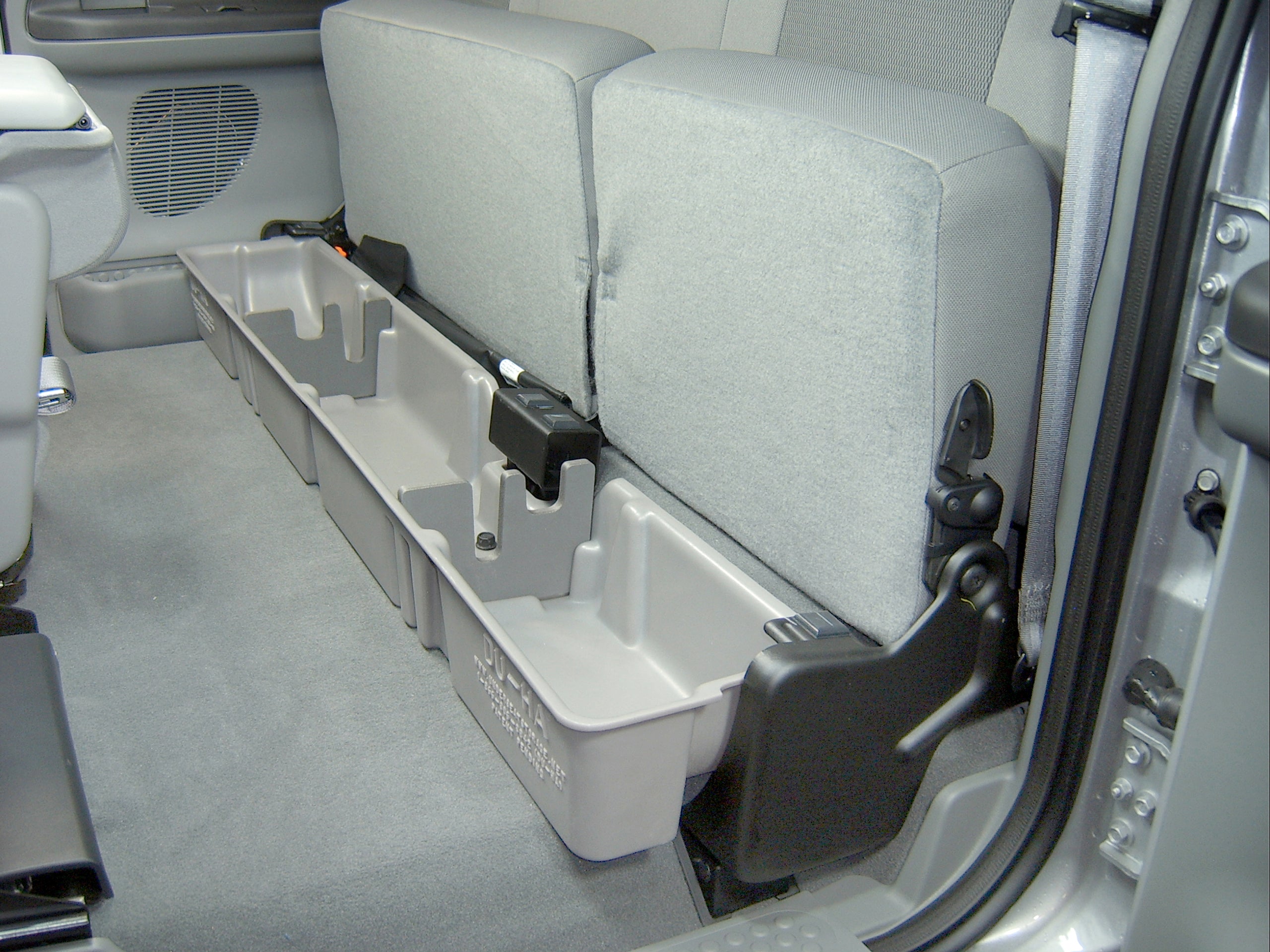 Under Seat Storage for 2000-2016 Ford F-250-F-550 Super Duty SuperCab (No Subwoofer) | DÜHA 