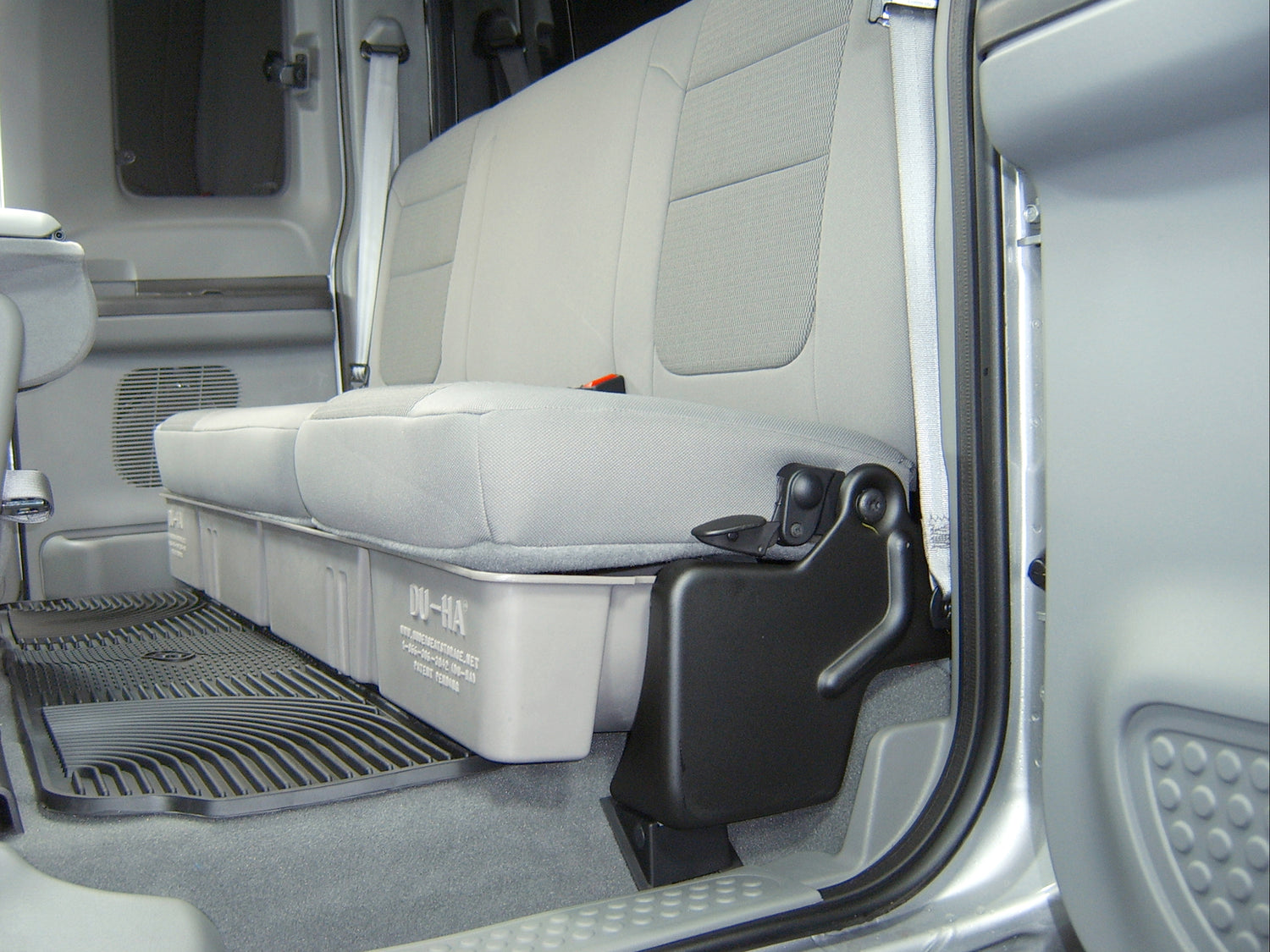 Under Seat Storage for 2000-2016 Ford F-250-F-550 Super Duty SuperCab (No Subwoofer) | DÜHA 