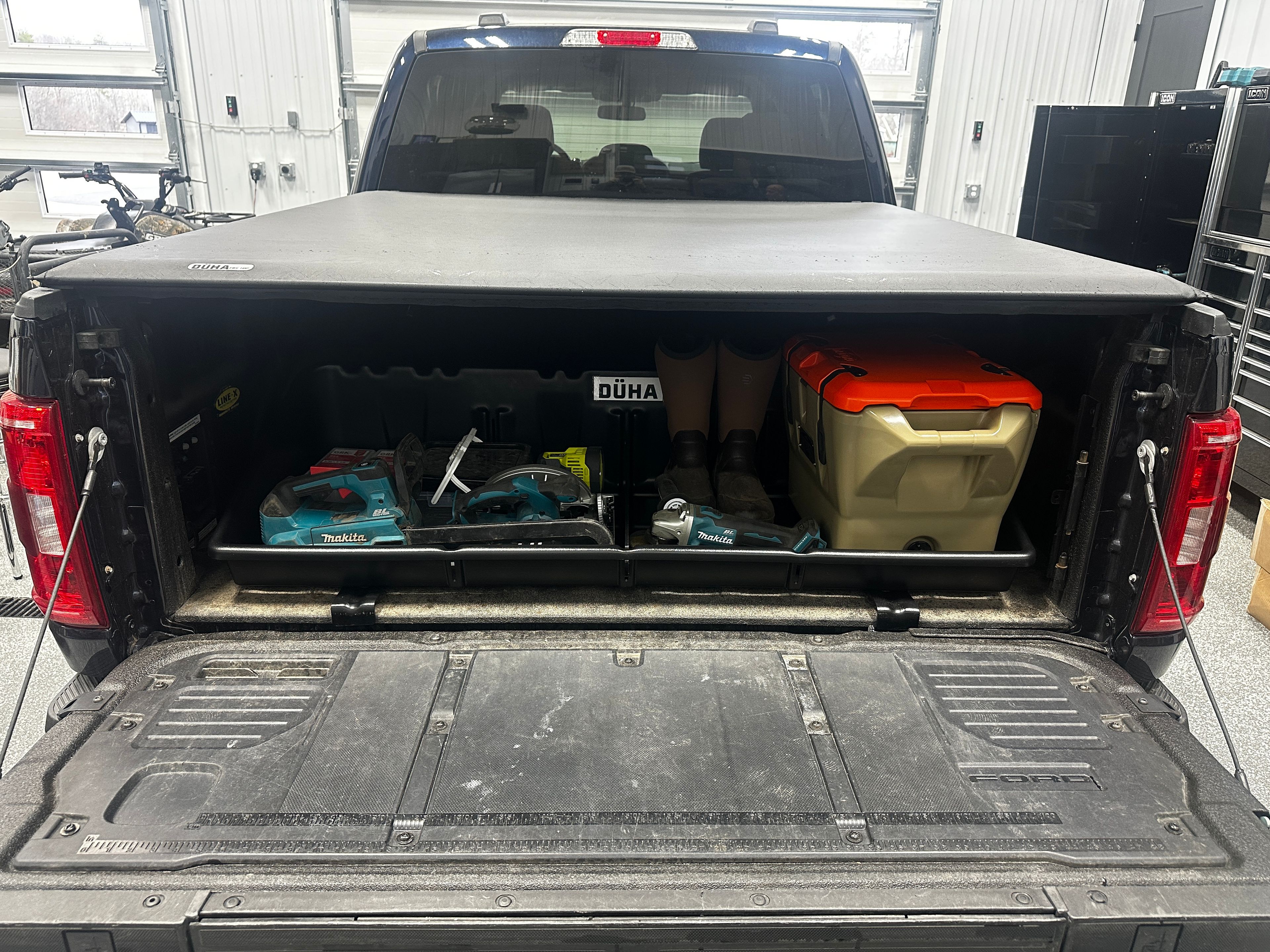 DÜHA CargoStop™ Full Size 56&quot; - Truck Bed Cargo Management Solution