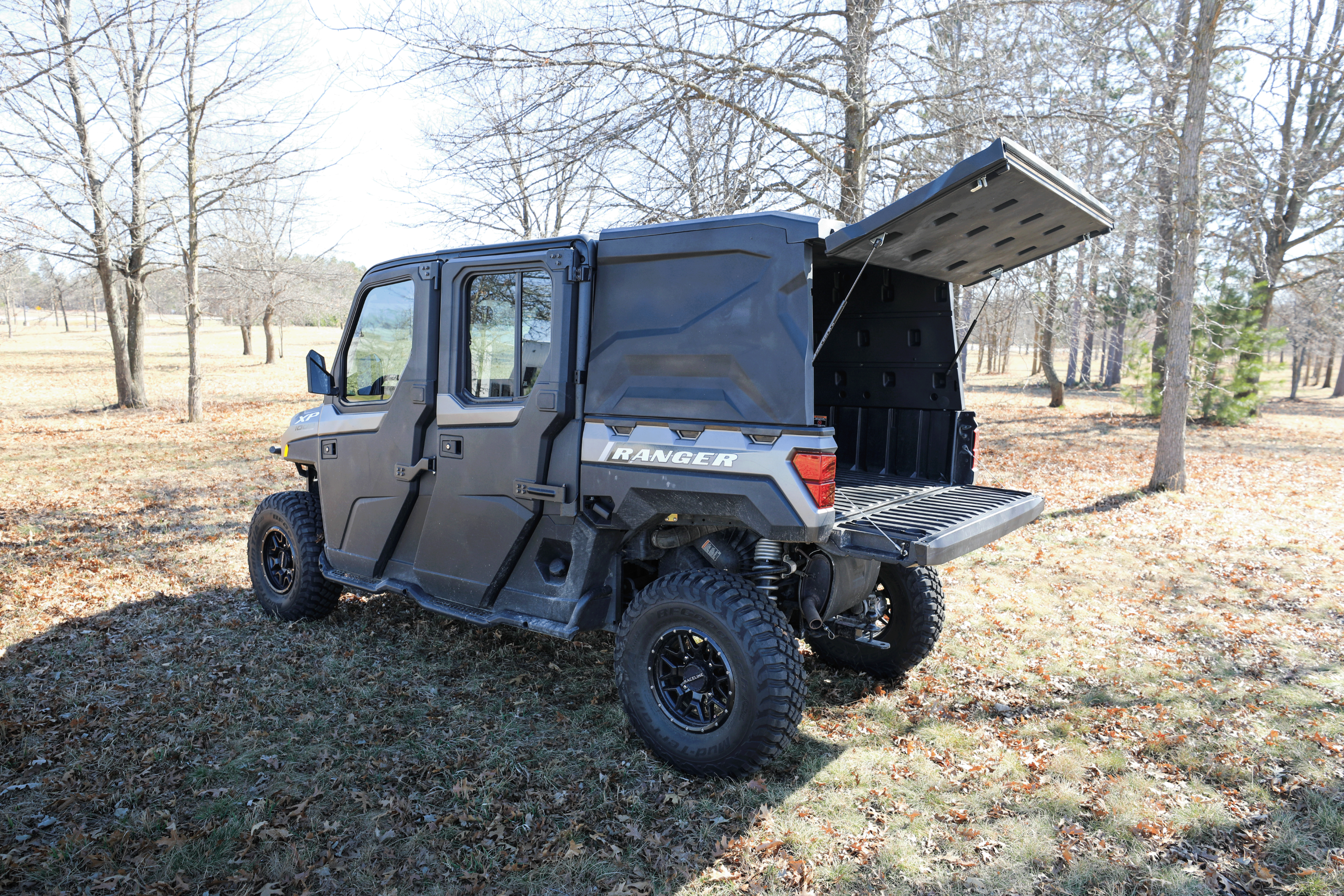 DÜHA UTV Topper hard-shell cargo bed cover